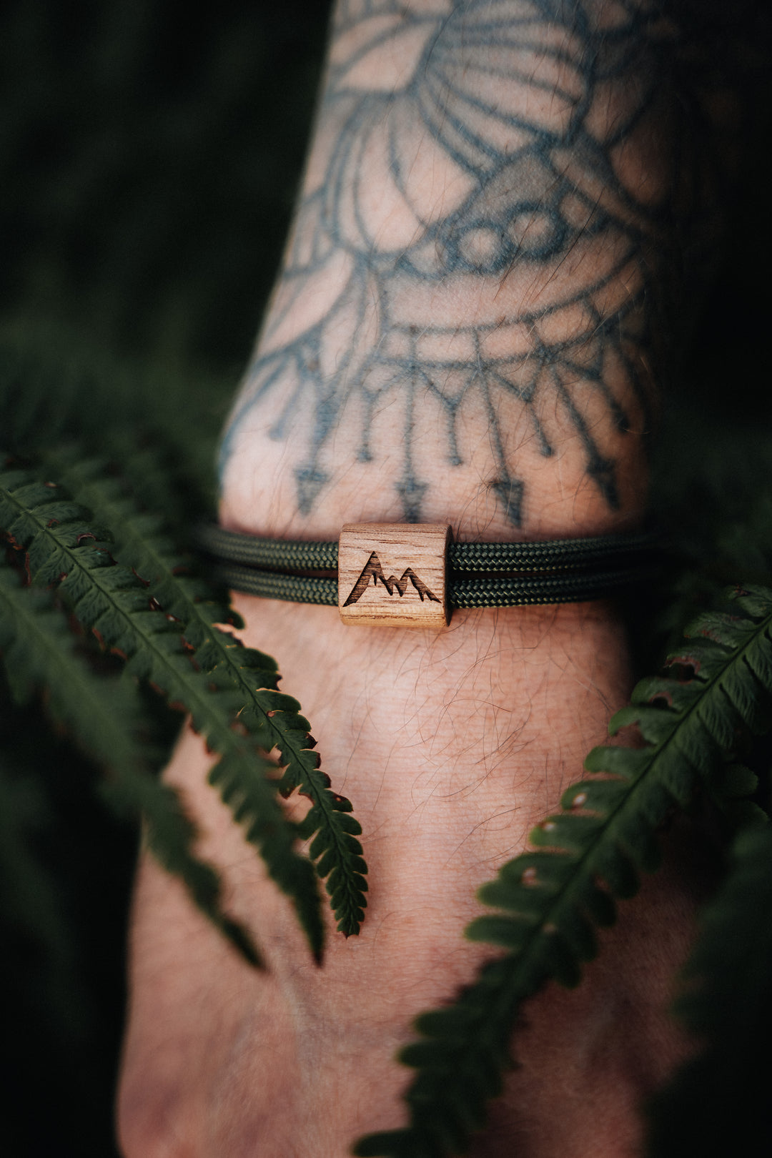 Armband Kona Paracord Holz Nuss - Berg